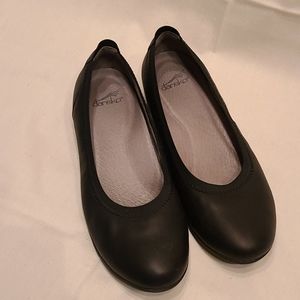 Dansko flats